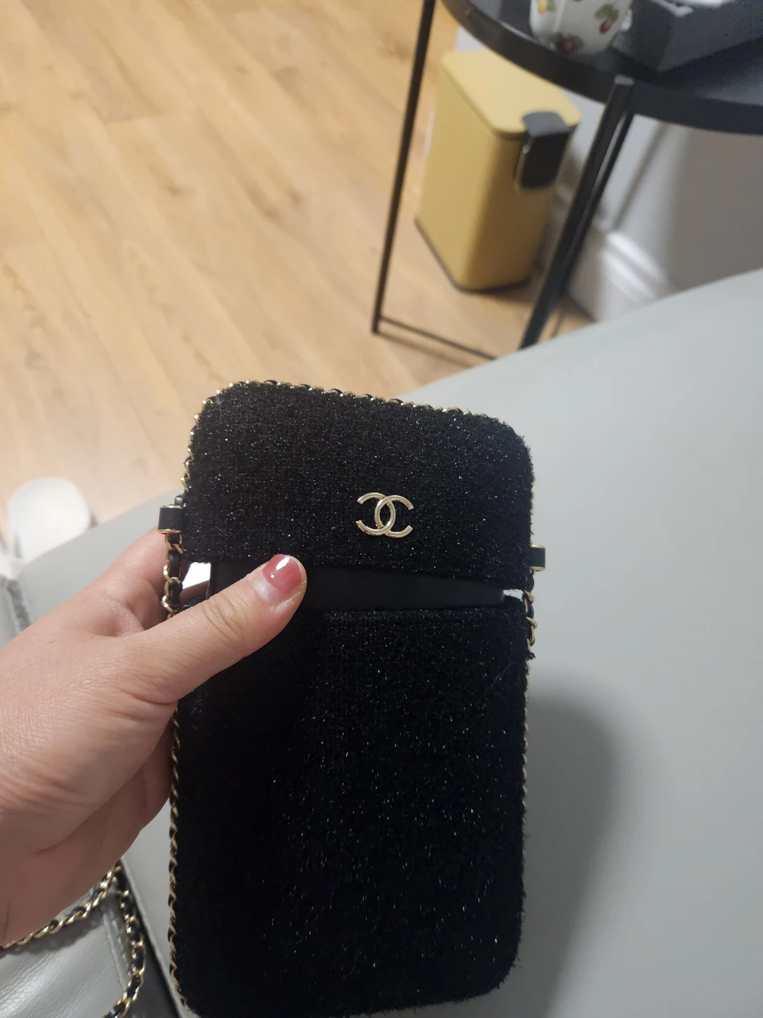 Chanel Black Tweed Phone Pouch - photo 2