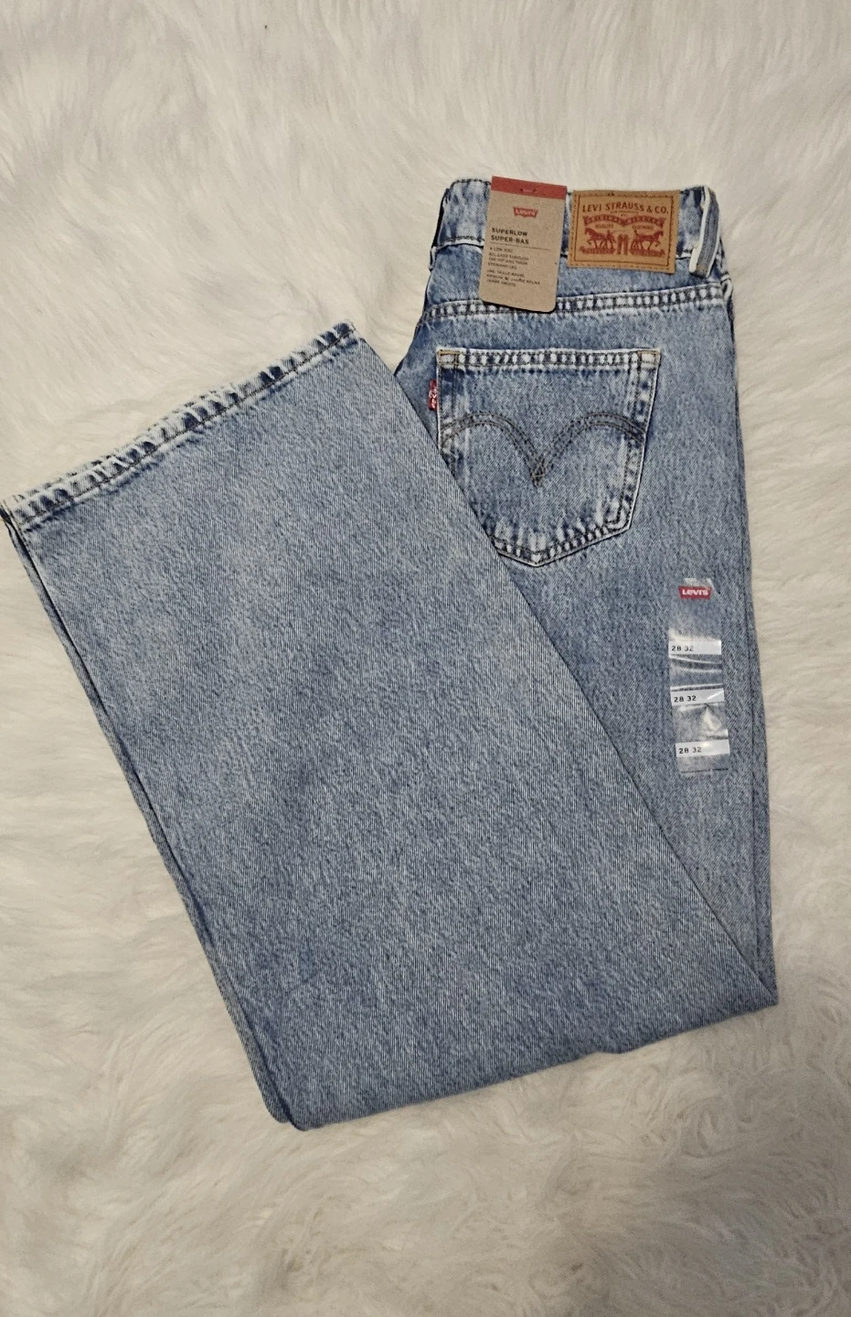 Levi's Super Low Staraight Leg Jeans Women's 28x32