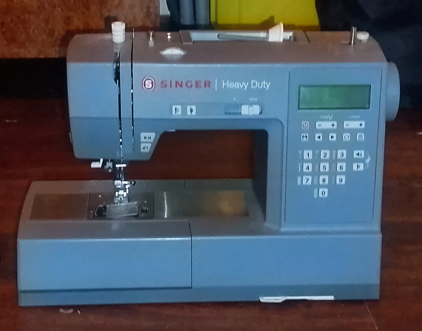 Singer Heavy Duty Sewing Machine