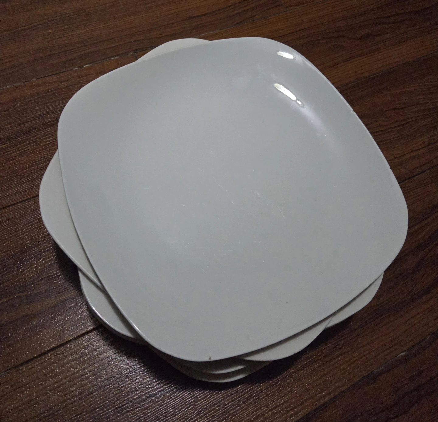 Set of 6 White Square Plates - photo 3