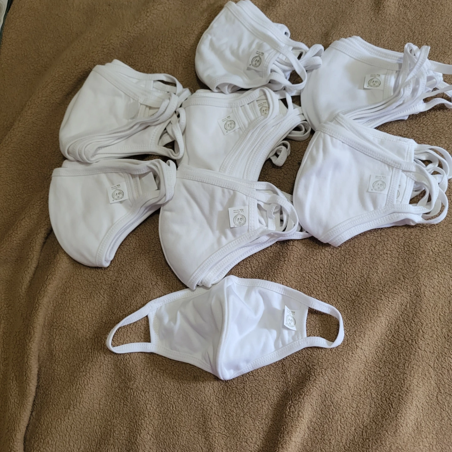 32 reusable white cotton face masks