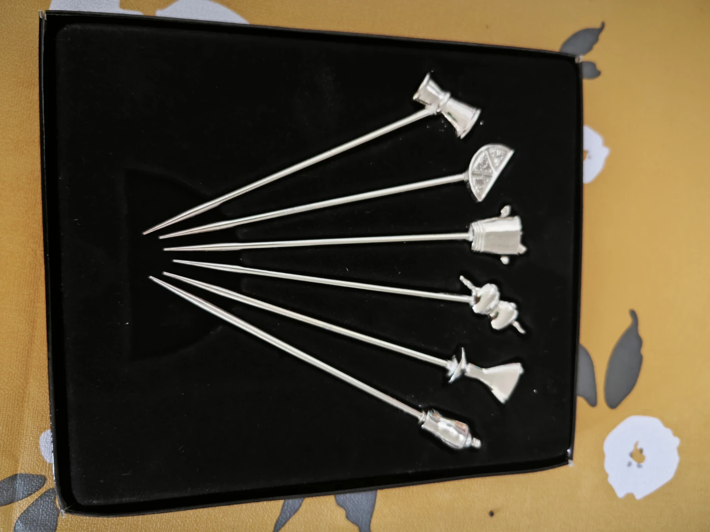 Metalla Set of 6 Martini Picks