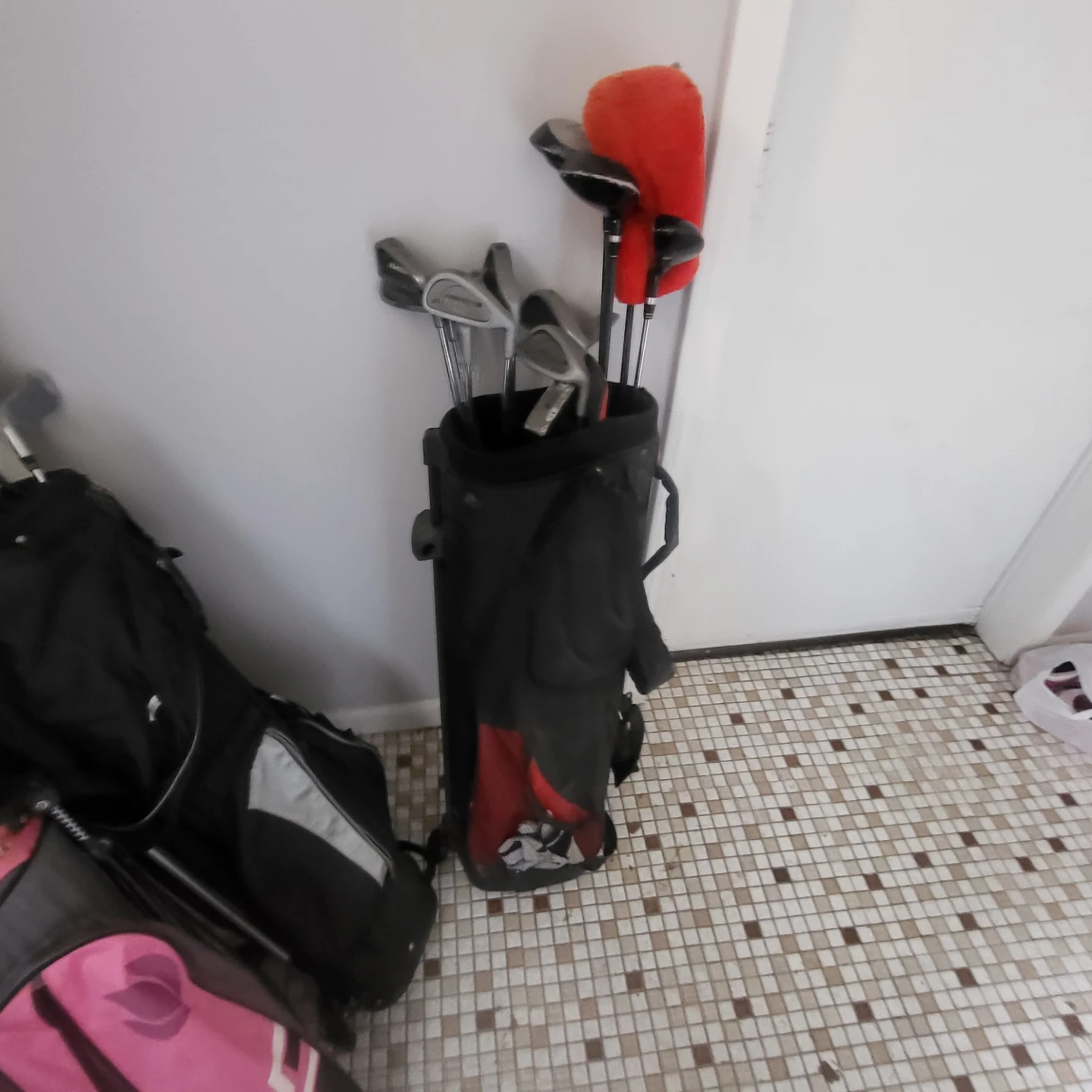 Wilson Golf Club Set with Bag