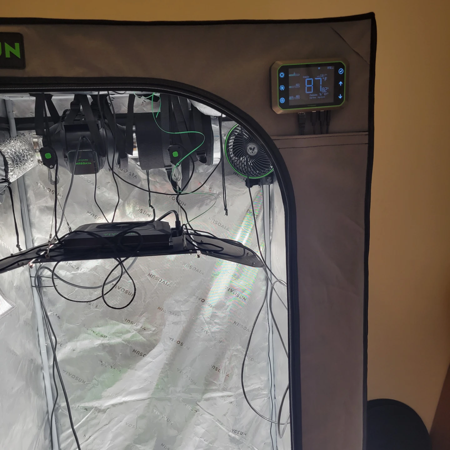 Vivosun 3x3 grow tent - photo 4