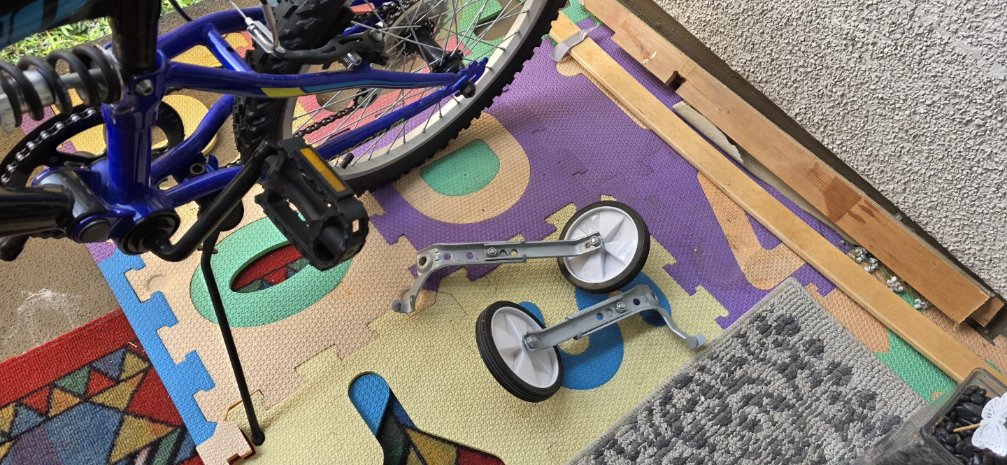 Momentum Supercycle Youth Bike - photo 3