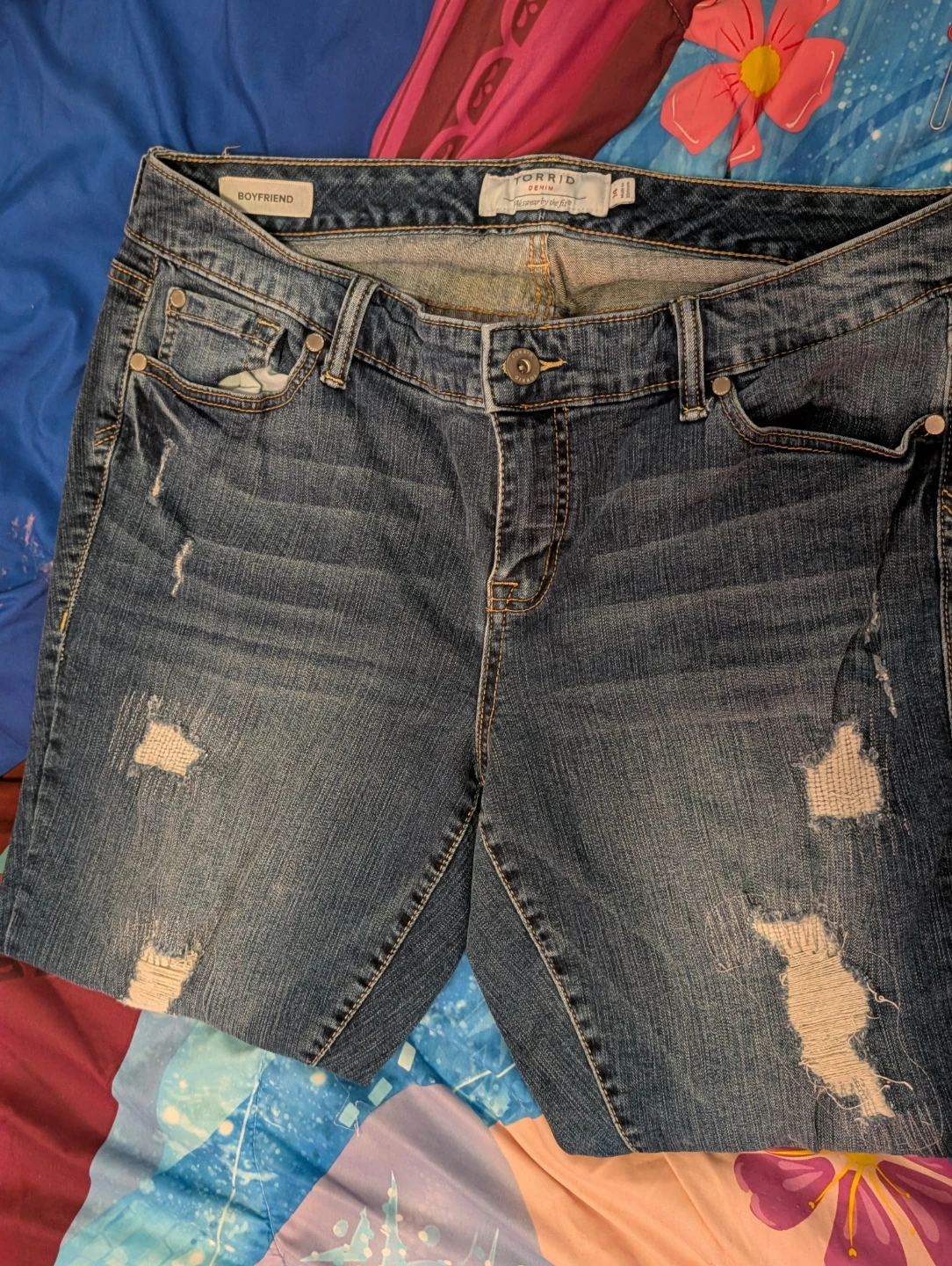 Torrid Denim Boyfriend Jeans Size 14 - photo 3