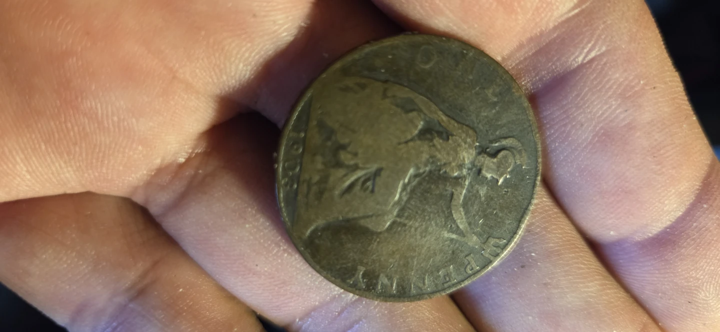 Vintage British Penny and Half Penny Coins - photo 2