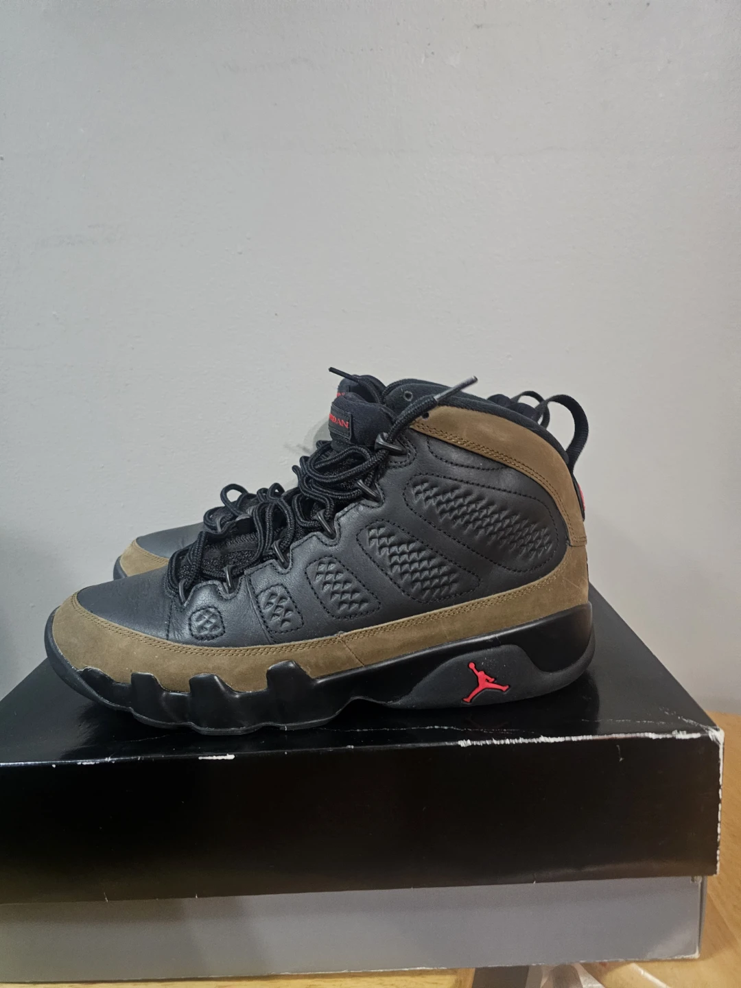 Air Jordan 9 Retro Mens Size 10.5 - photo 2