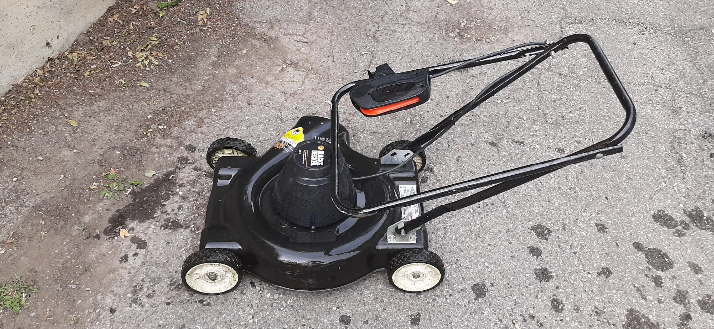 Black & Decker 18" Electric Mower - photo 5