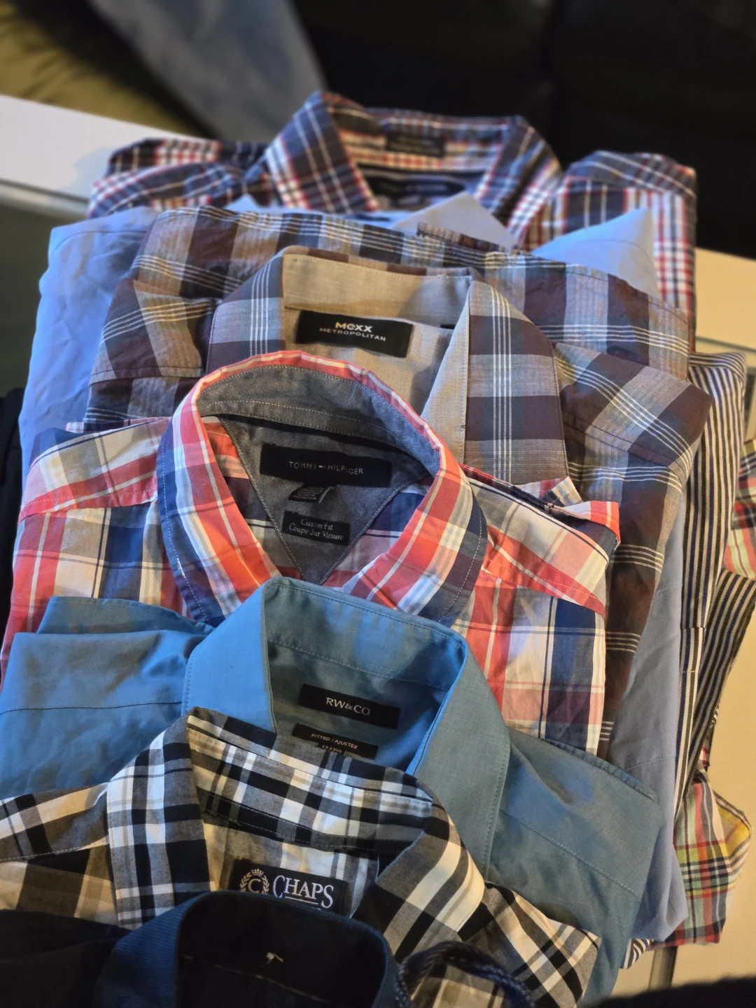 Tommy Hilfiger, Mexx, RW&Co, Chaps