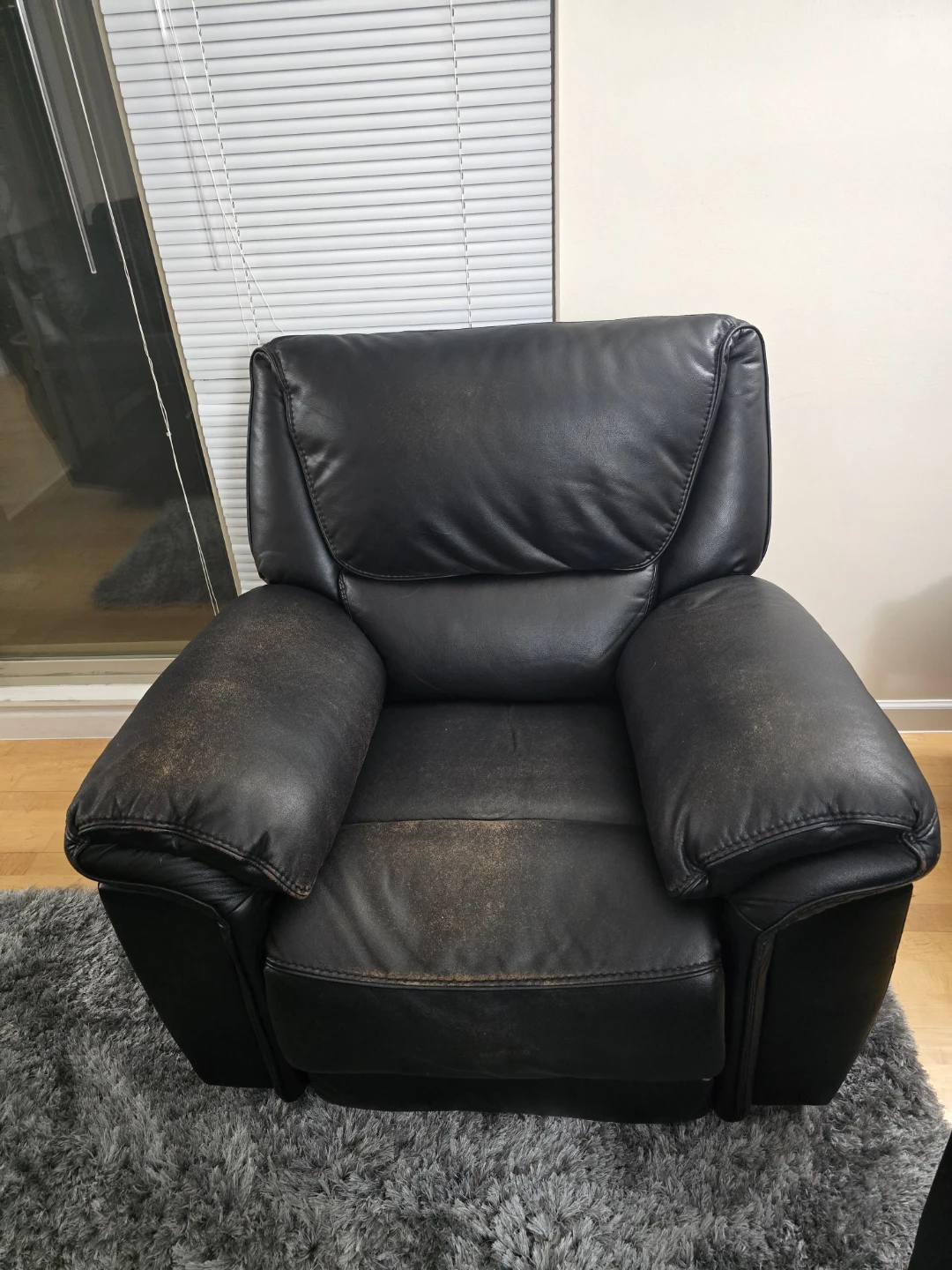 Black Leather Reclining Sofa with Cup Holders - photo 2