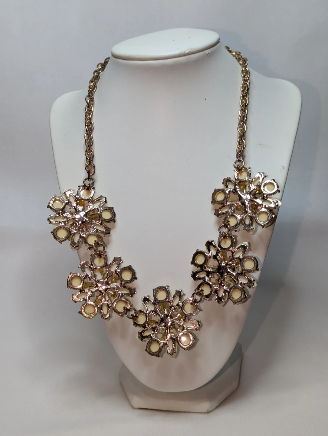 Large Yellow Flower Statement Piece - photo 2