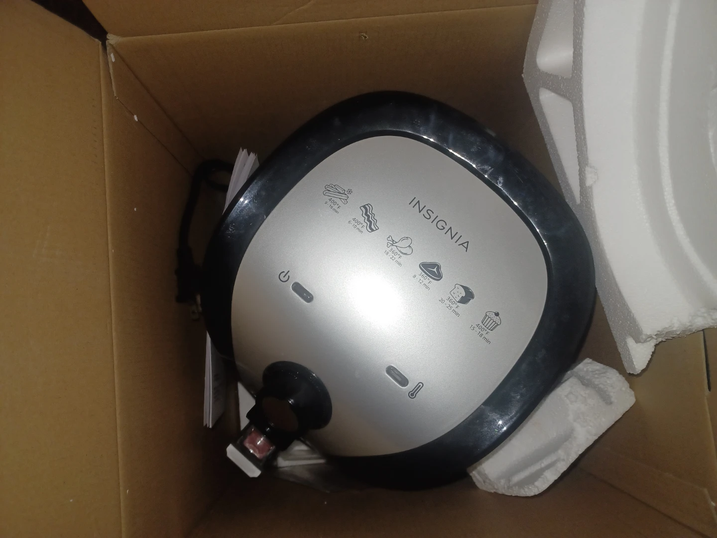 Insignia 3.2L Mechanical Control Air Fryer