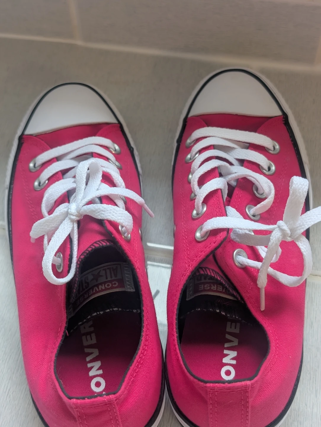 Converse All Star Chuck Taylor Pink Sneakers Wormens 7.5