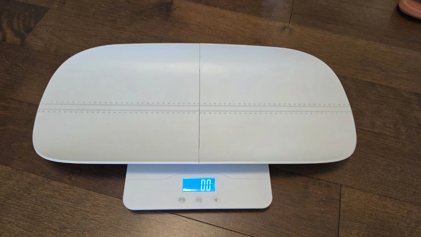 Baby Scale with Measuring Ruler