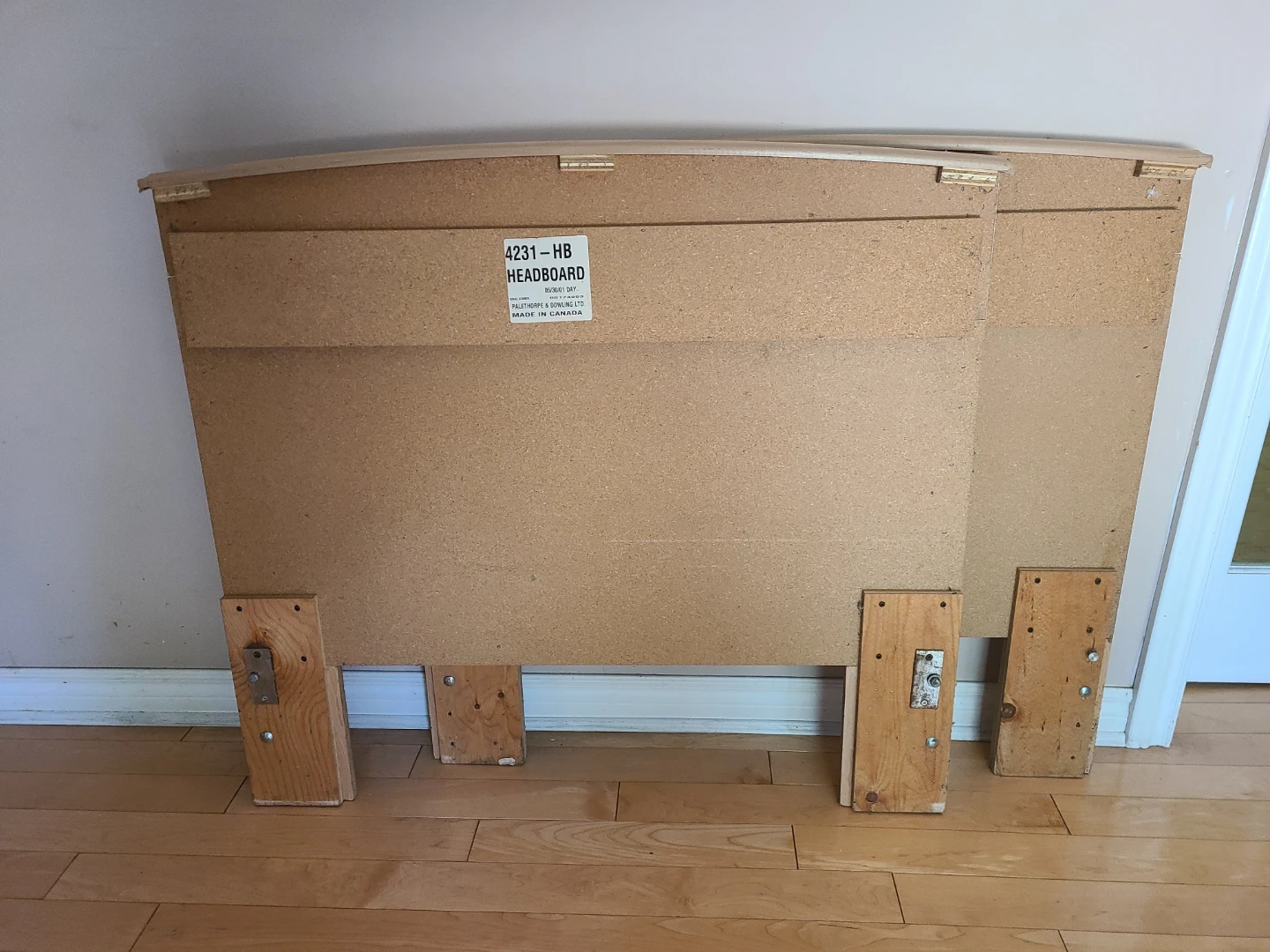 Only 1 left free wooden headboards set of 2 (single/twin) #3 - photo 2