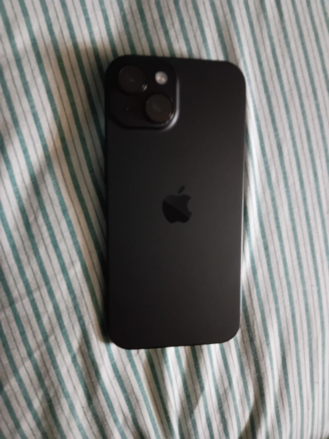 Apple iPhone 15 – Excellent Condition – Fully Working - photo 3