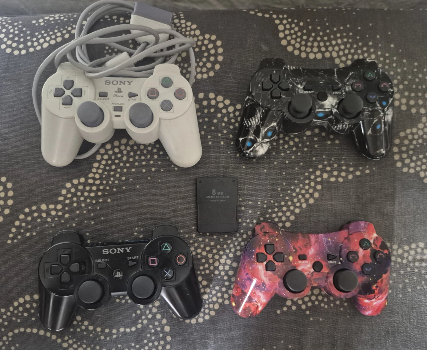 Sony PlayStation Controllers & Memory Card