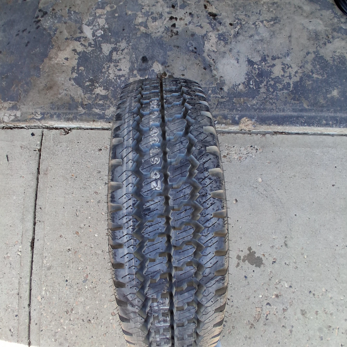 Steeltex Radial Tire LT245/75R16