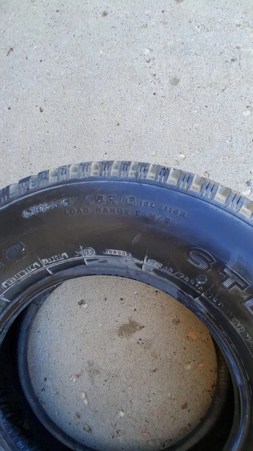Steeltex Radial Tire LT245/75R16 - photo 2