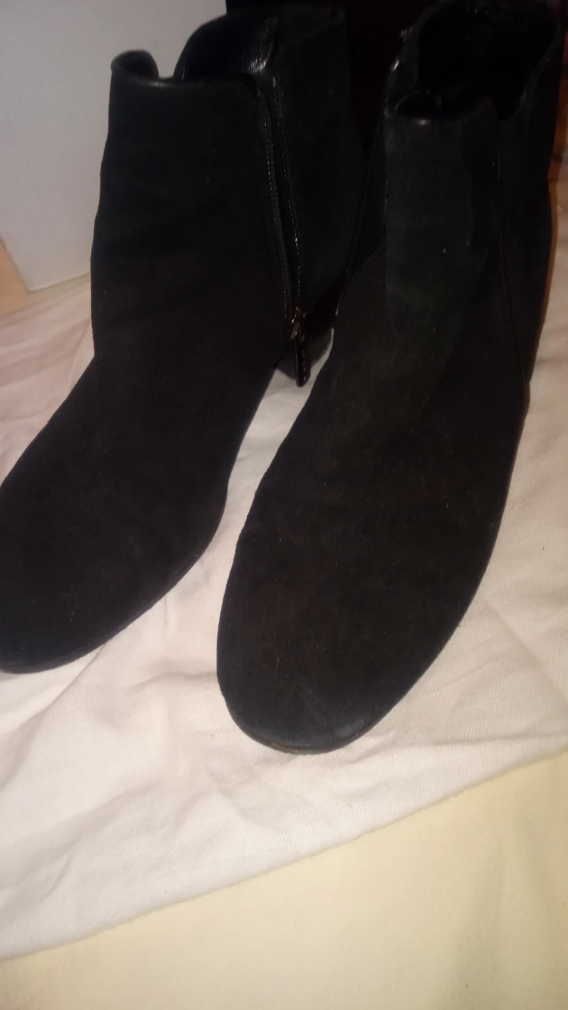Size 8 Black Suede Ankle Boots