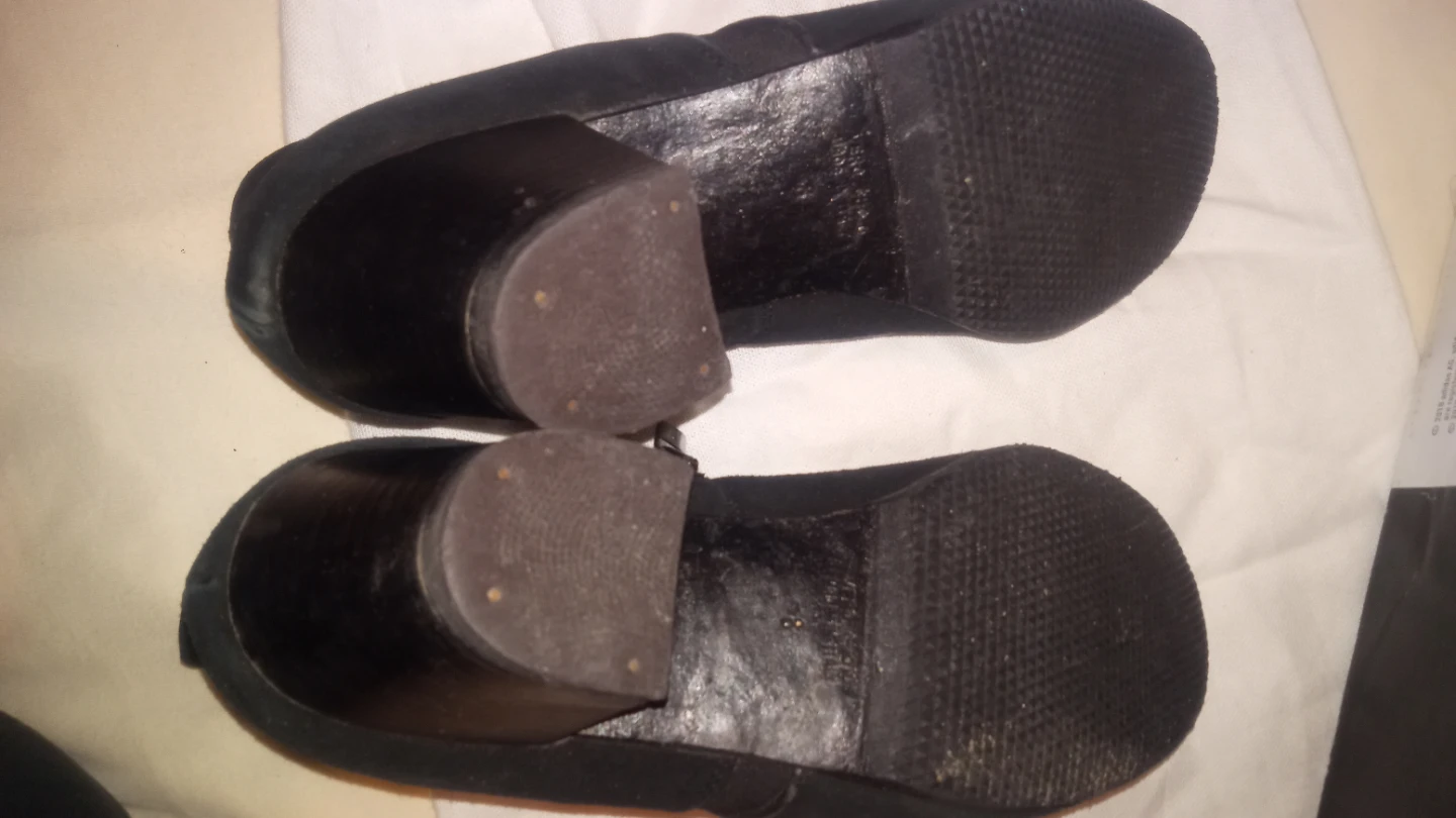 Size 8 Black Suede Ankle Boots - photo 3