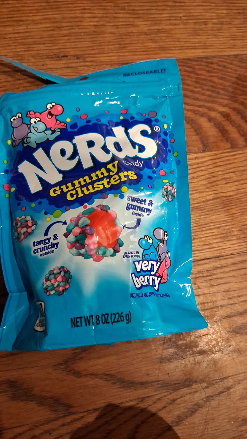 Nerds Gummy Clusters Very Berry Candy 8 oz