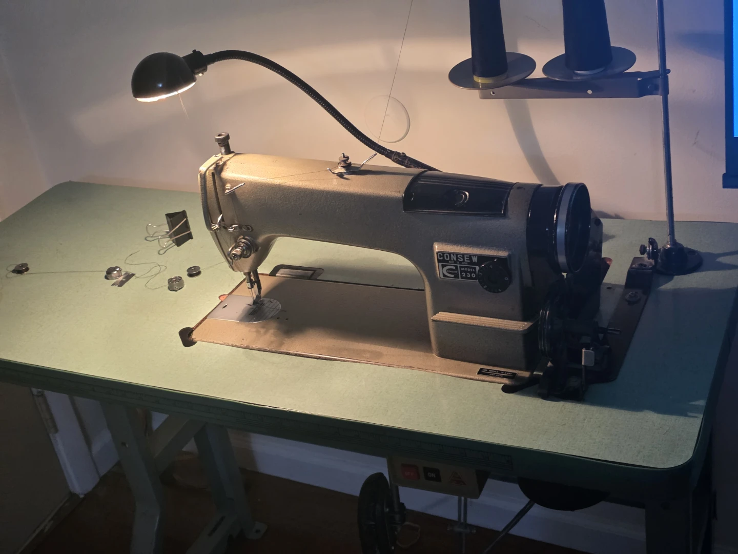 CONSEW Model 230 Industrial Sewing Machine