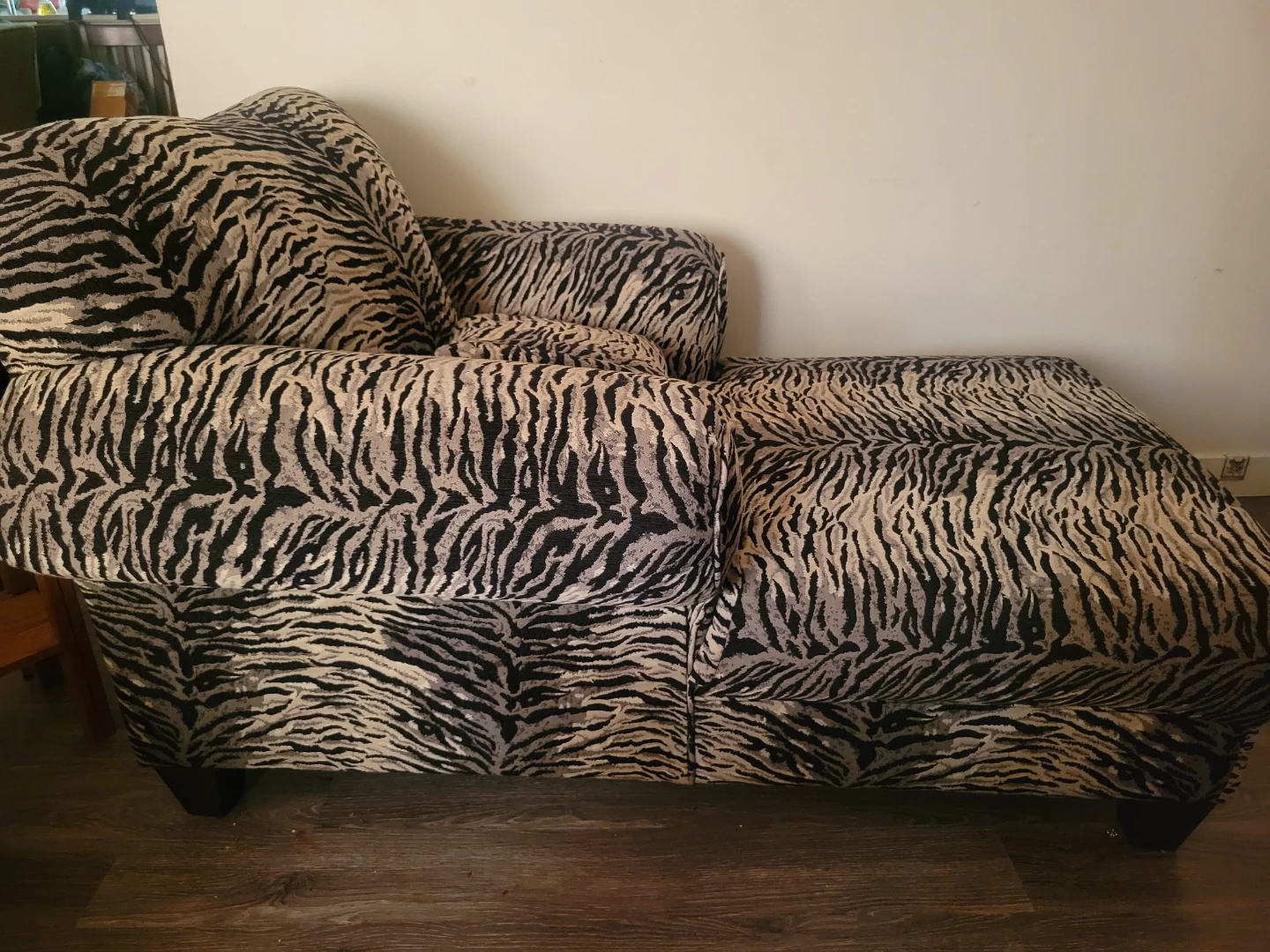 Tiger Print Accent Chair - photo 2
