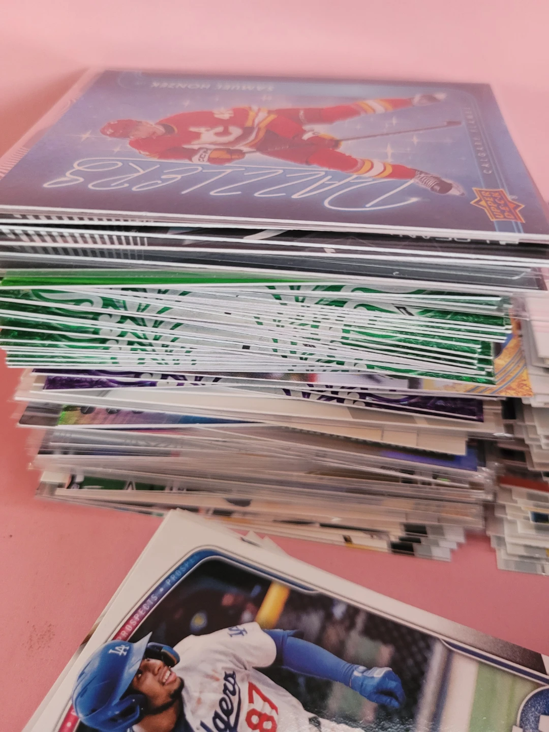 Sports card lot - photo 3