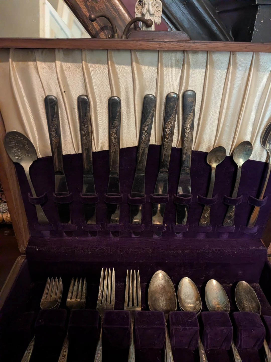 Vintage Cutlery Set in Wooden Case - photo 2