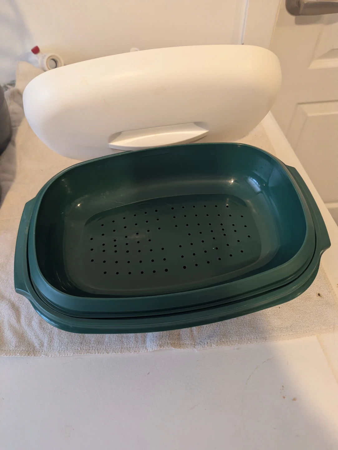 Retro Tupperware steamer