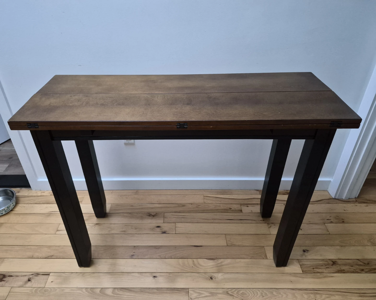 Expandable Walnut Kitchen Table with Leaflets - photo 2