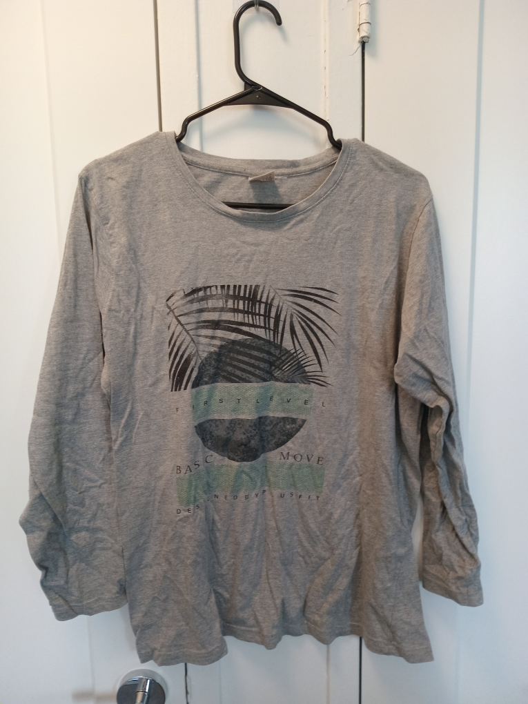 Grey Long Sleeve T-Shirt with Graphic Print