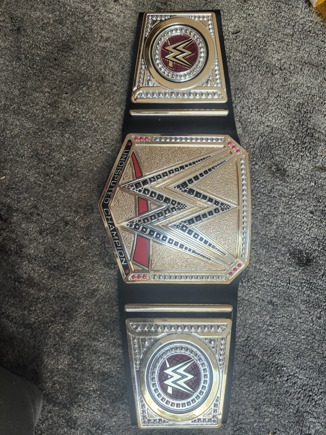 WWE Undisputed Champion Replica Belt