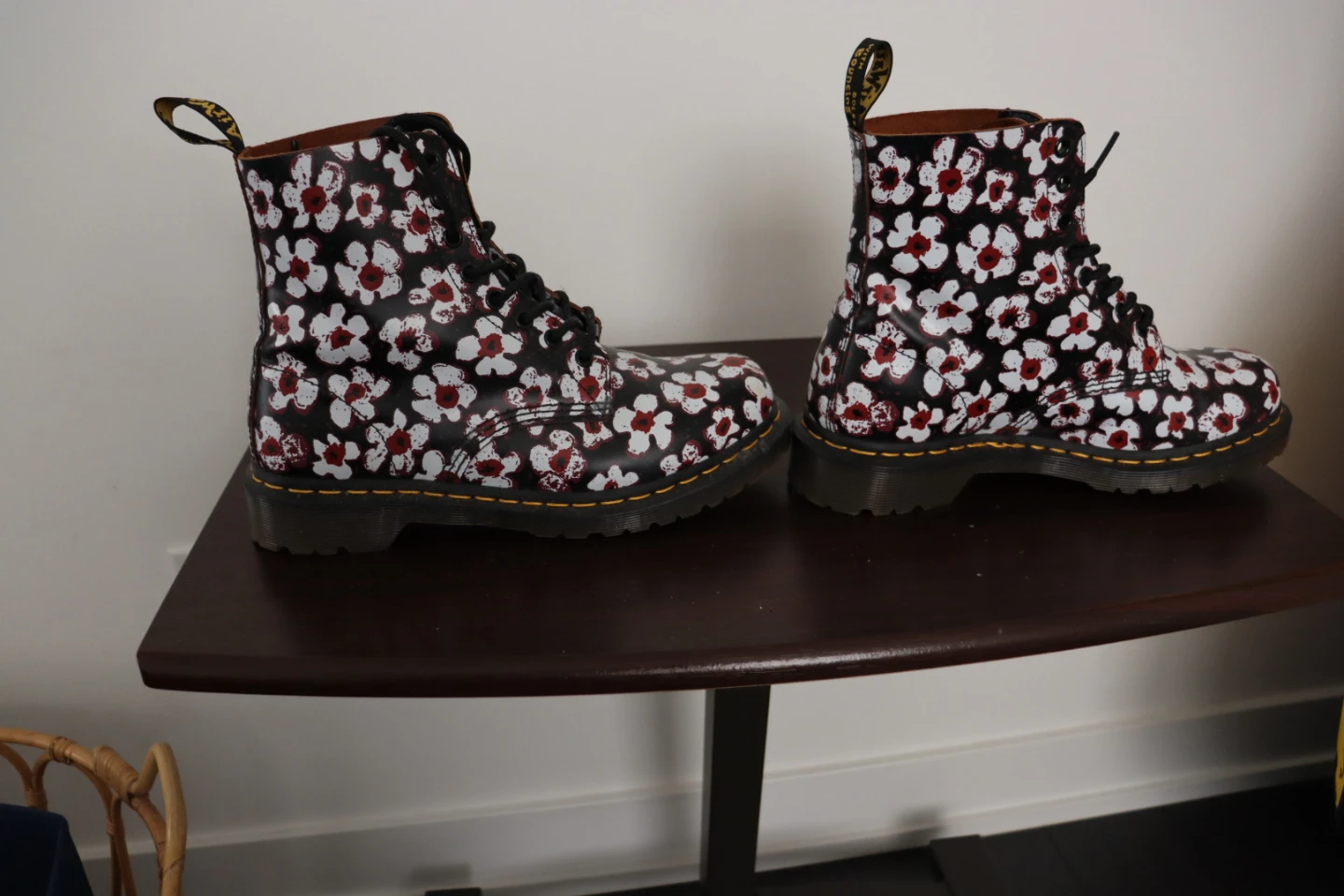 Doc Martens Airwair Boots - Flower Pattern (UK size 7) - photo 2