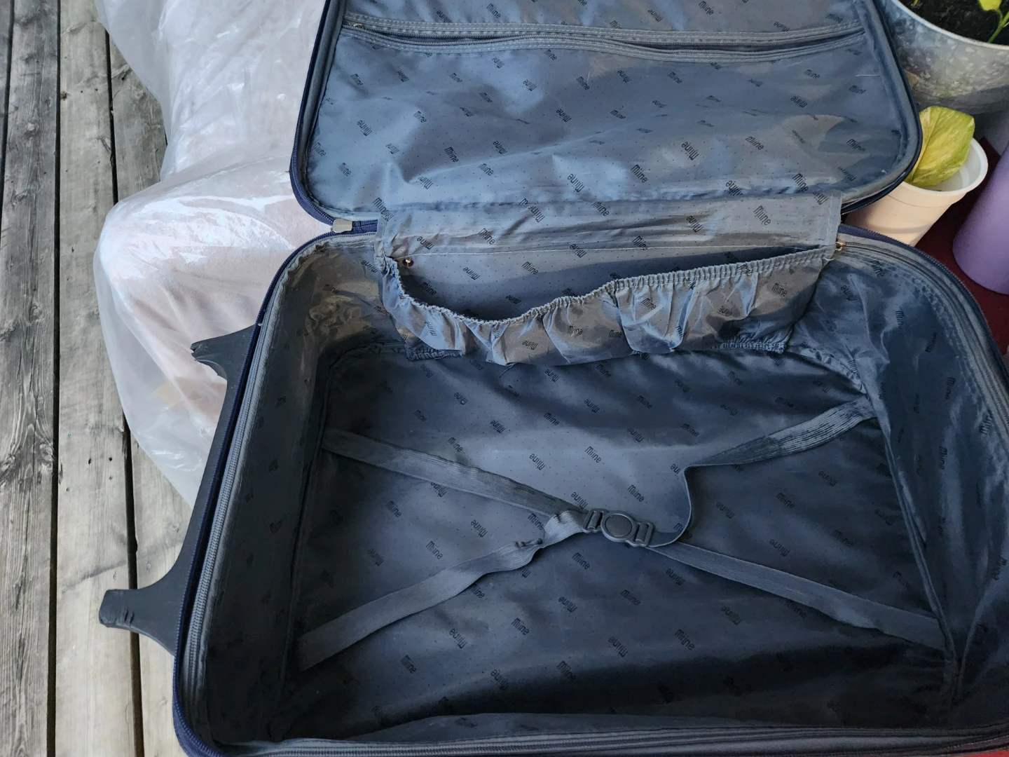 Miine Blue Rolling Suitcase - photo 3