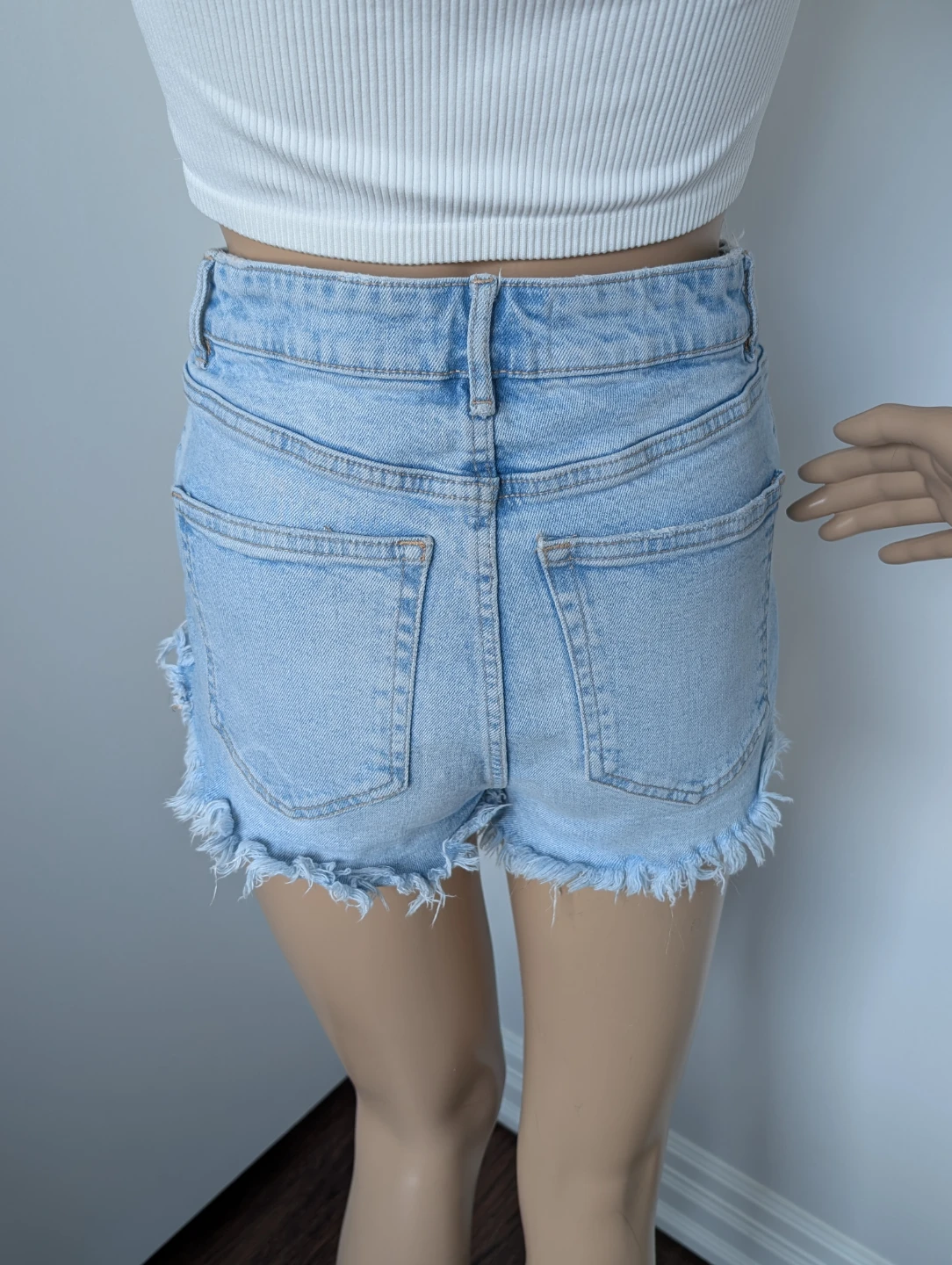 ZARA High Waisted Denim Shorts - Light Wash Size 4 - photo 3