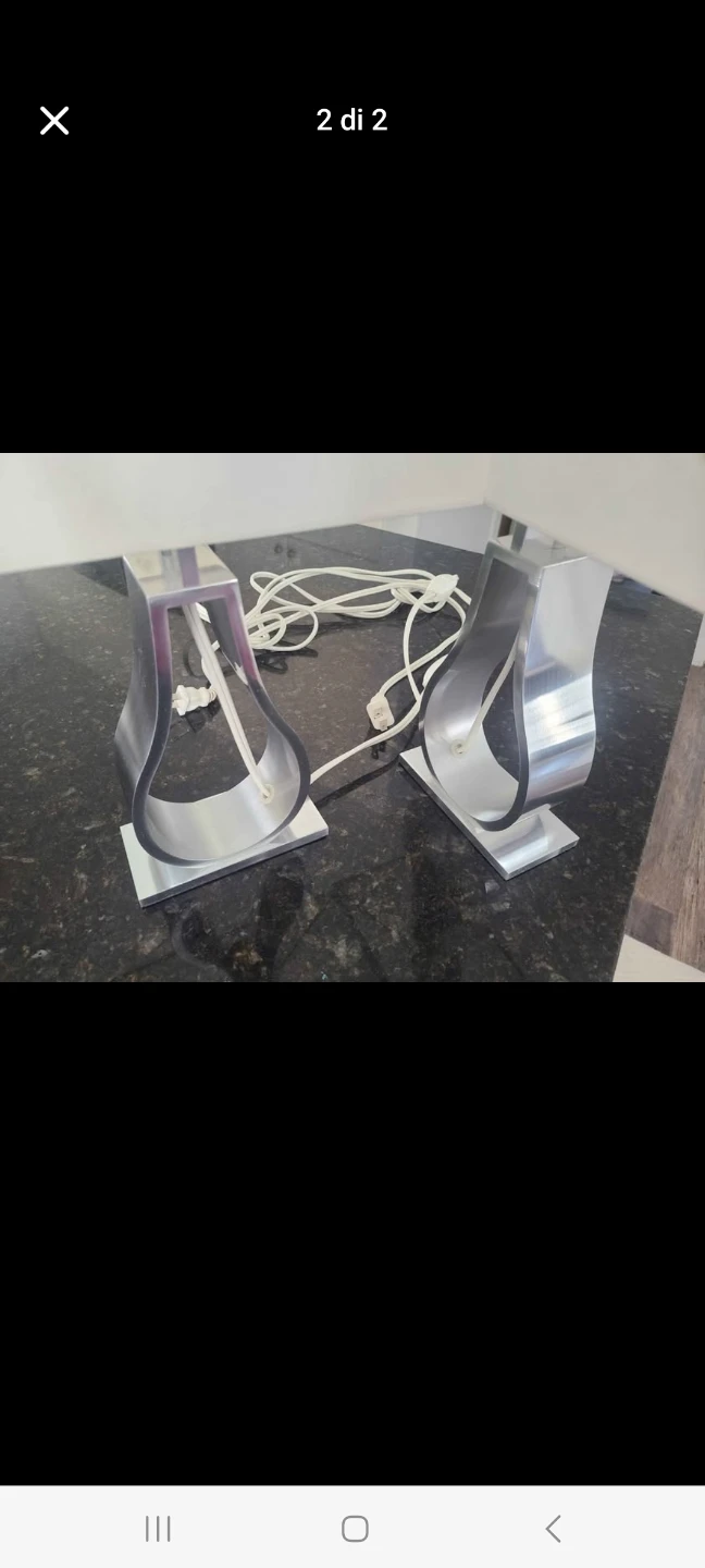 Pair of Modern Table Lamps - photo 2