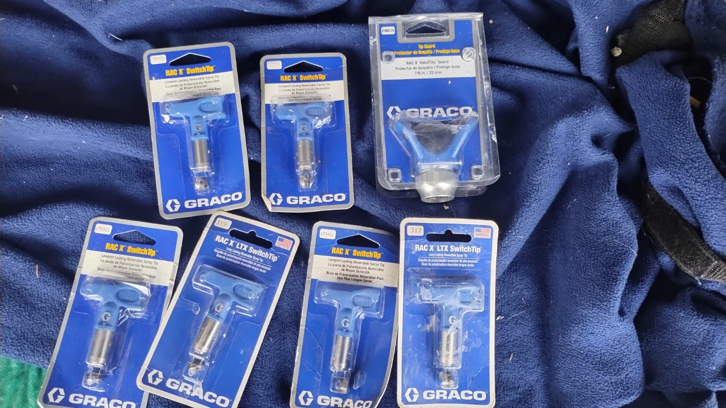 Graco RAC X SwitchTip Spray Tips & Tip Guard