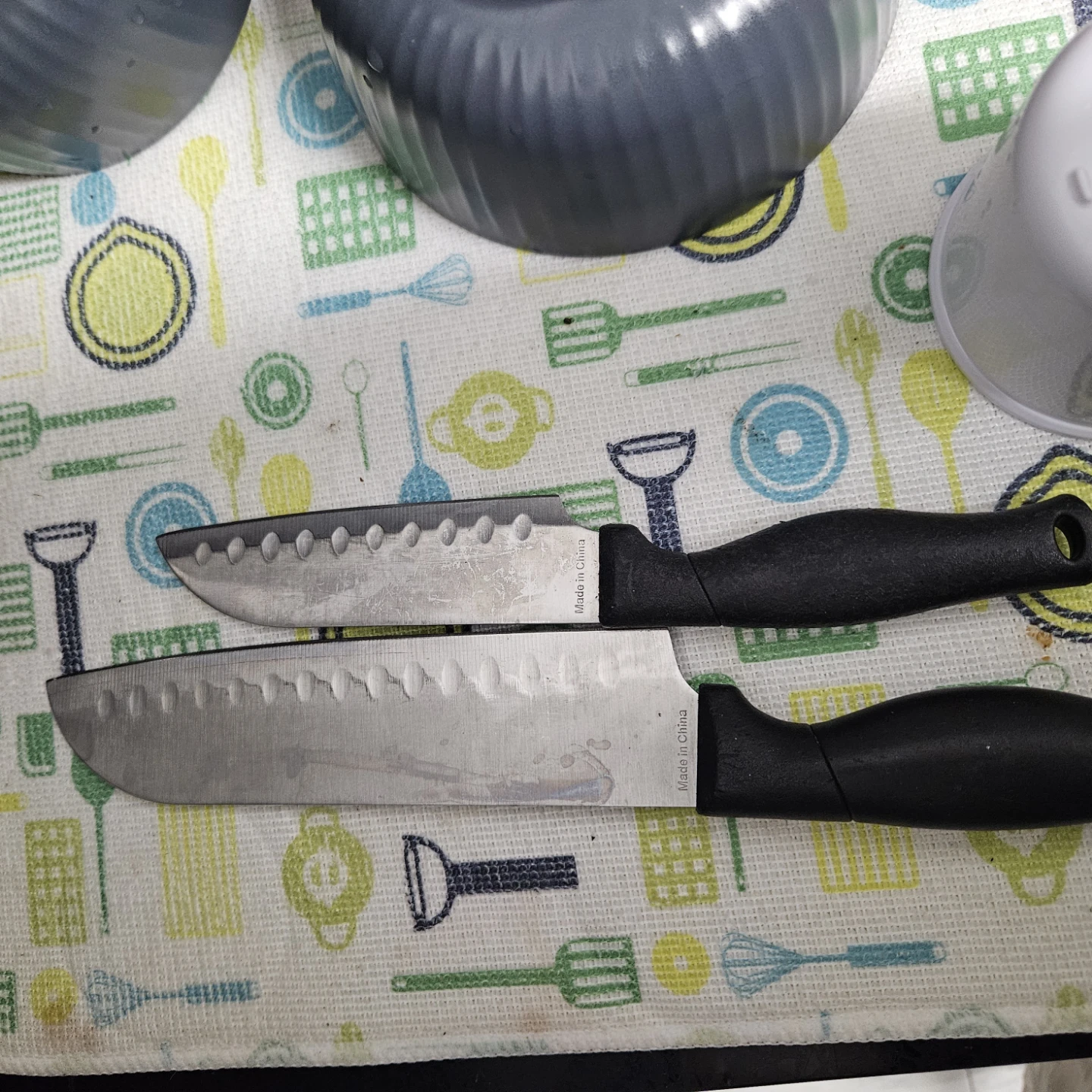 Set of 2 Kitchen Knives - old and used