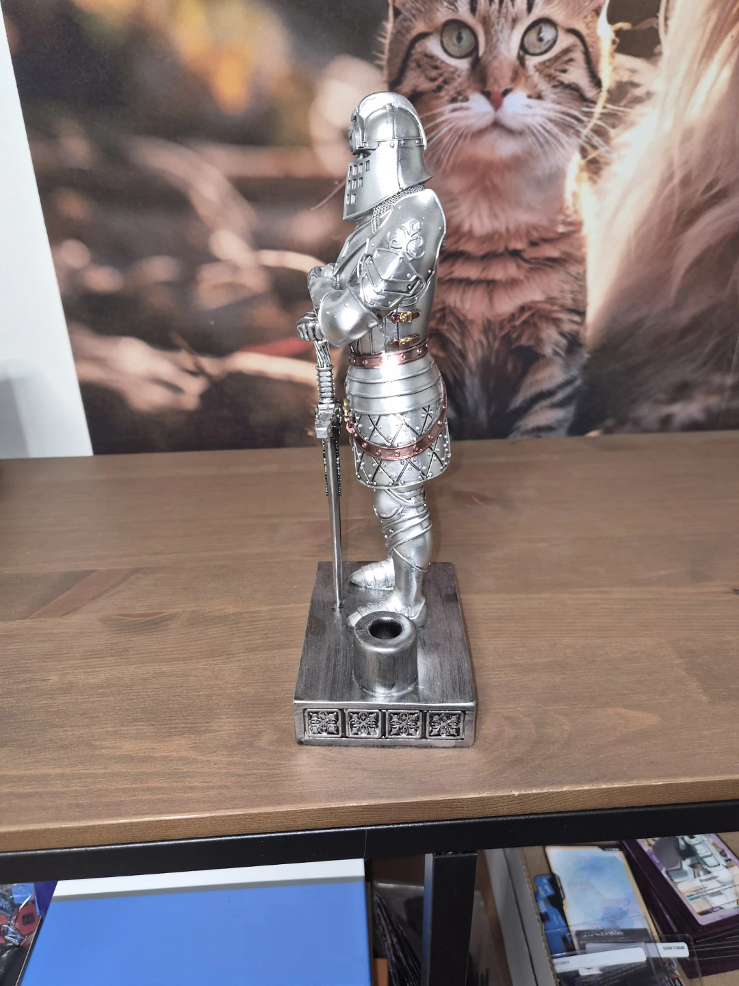 Knight Figurine Pen Holder - photo 3