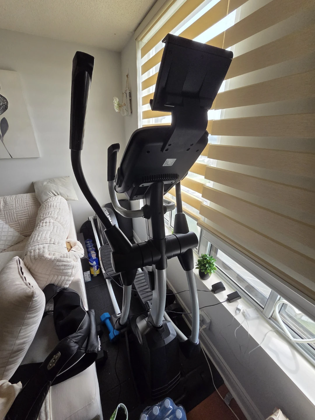 NordicTrack SpaceSaver Elliptical - photo 2