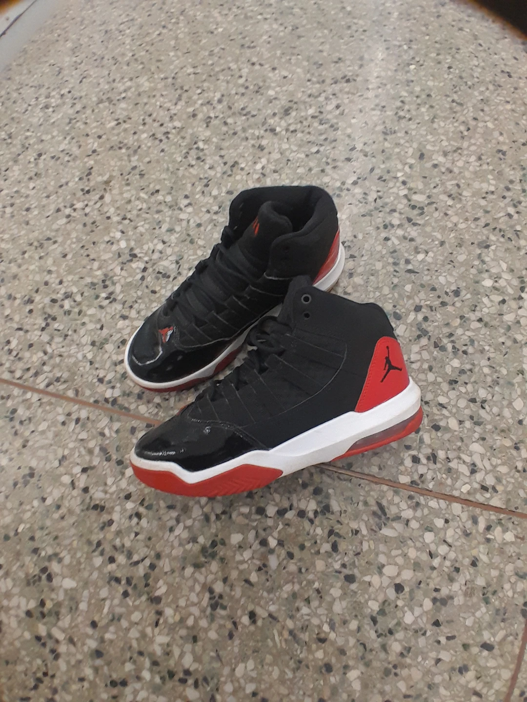 Jordan 11 Retro Basketball Shoes Teens/Boys Size 5