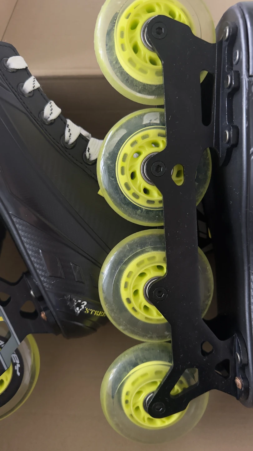 VIC  Inline Skates