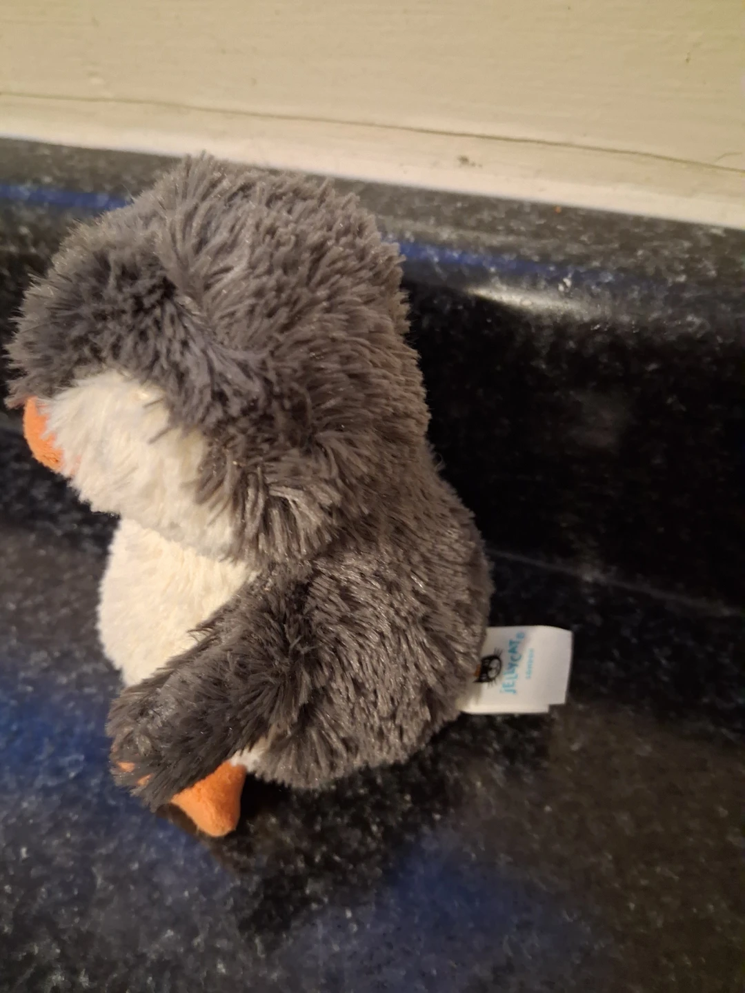 Jellycat - Small Peanut Penguin - photo 2