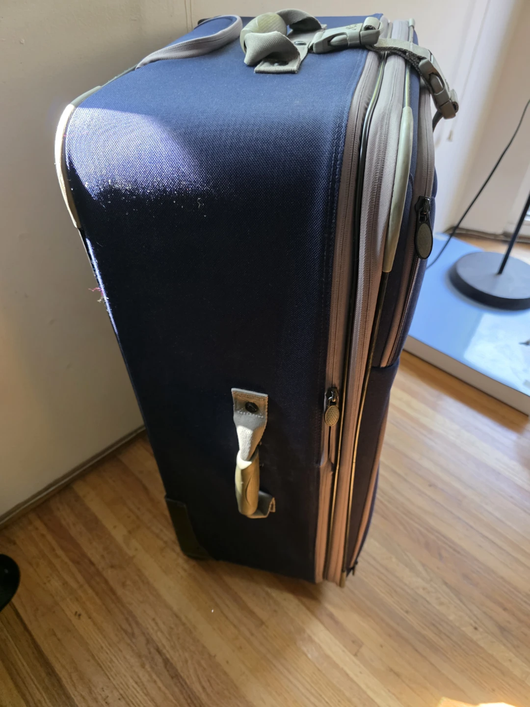 Skyway Suitcase Luggage - photo 2