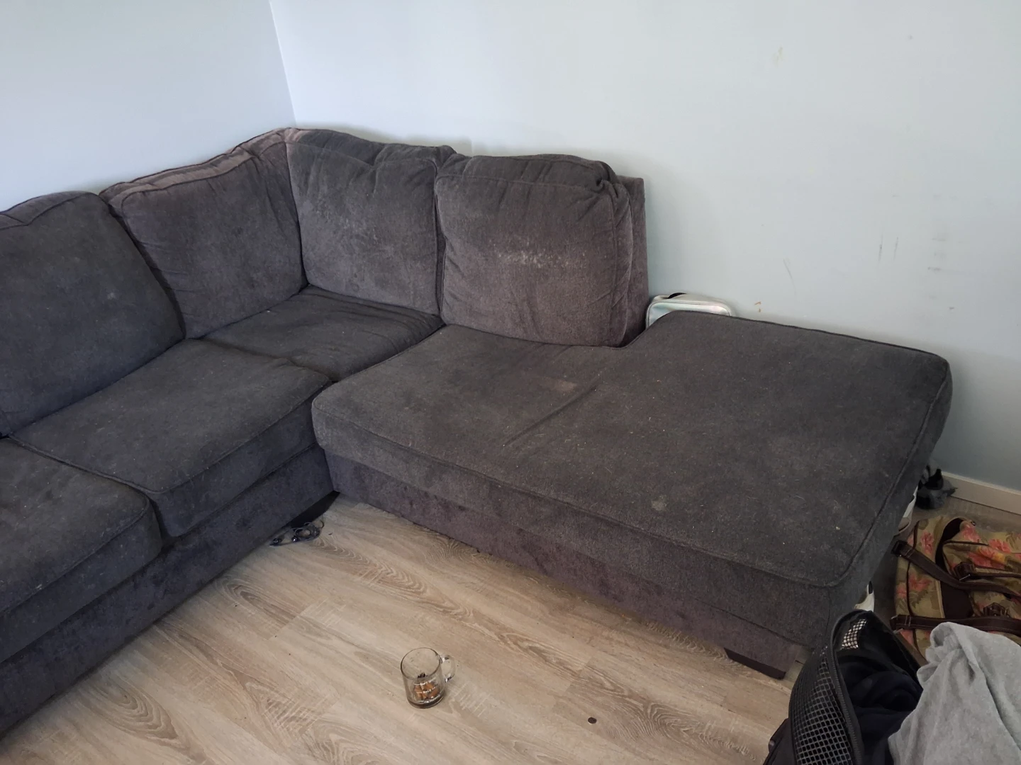 Sectional couch