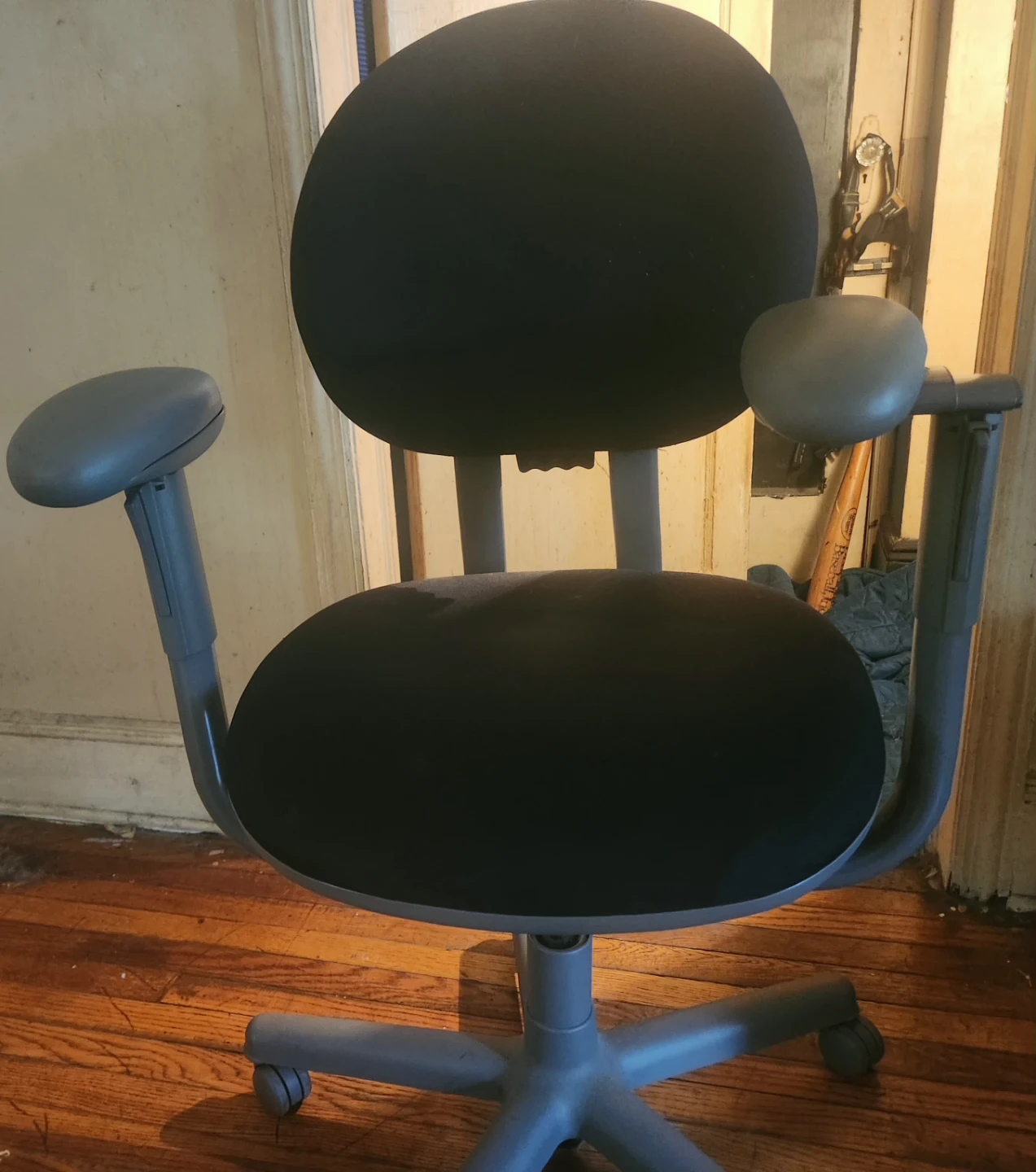 Dark Gray Swivel Office Chair - photo 3