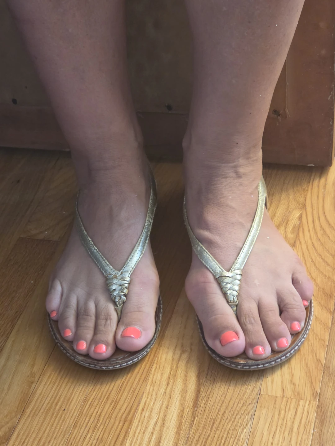 Dolce Vita Gold Thong Sandals - photo 2